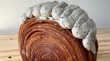 Roll croissant