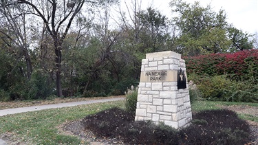 Entrance sign