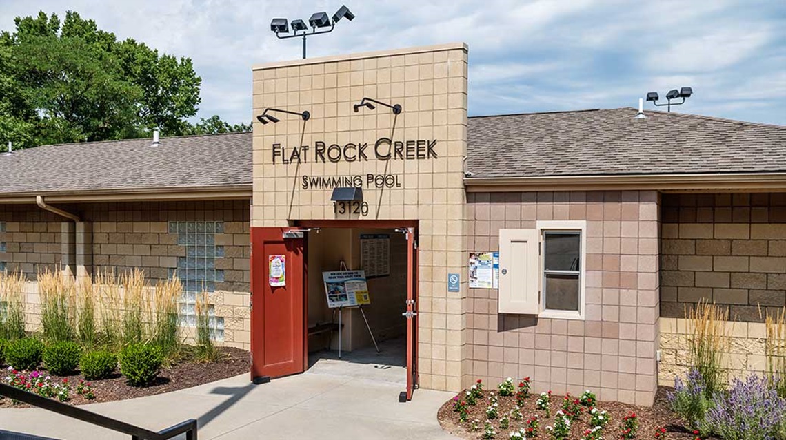Flat Rock Creek Pool entrance
