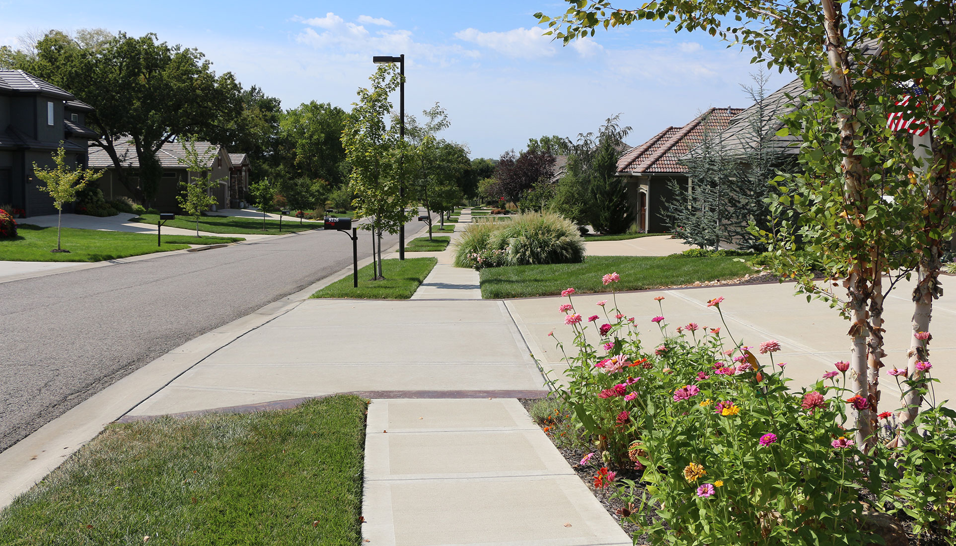 その他 NEIGHBORHOOD - NEIGHBORHOOD MIKADZUKI inavance Neighborhood - City of Lenexa, KS